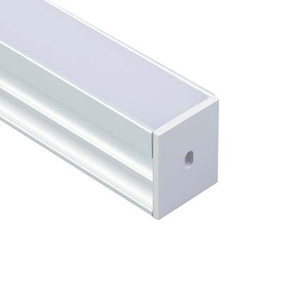 Profilo LED in alluminio montato su superficie satinata con diffusore PC per strisce luminose a LED