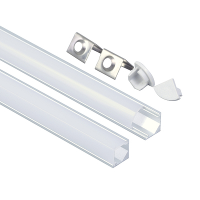 Manica latteo dell'angolo LED della decorazione del diffusore di lunghezza su ordinazione esile per la luce del Governo