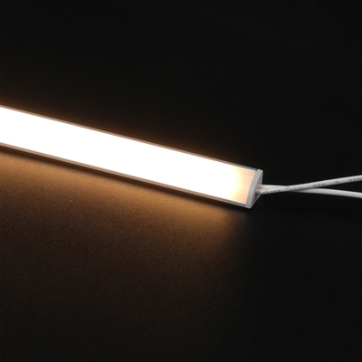 Manica latteo dell'angolo LED della decorazione del diffusore di lunghezza su ordinazione esile per la luce del Governo