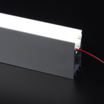Canale di profilo in alluminio a led sospeso a forma di U per l'illuminazione dell'ufficio