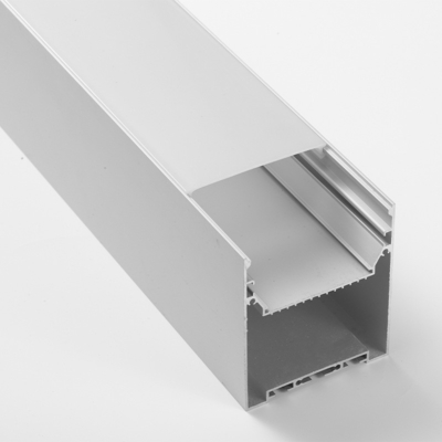 Profilo di alluminio leggero lineare del LED con il driver Built In del vassoio LED del dissipatore di calore