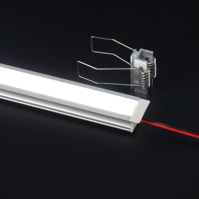 U modella il Manica di alluminio della luce della mobilia LED, profilo messo di alluminio d'argento del LED