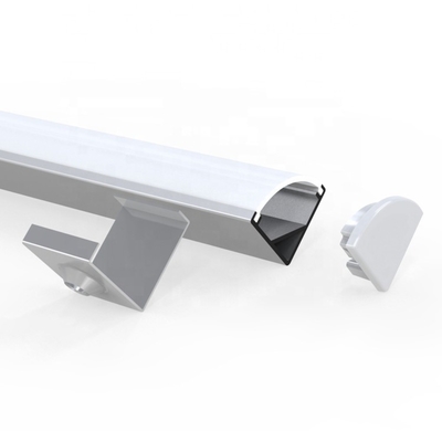 Profili nero dell'angolo LED materiale della lega di alluminio di 16MM x di 16MM per la striscia del LED