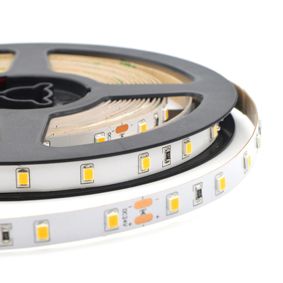 Striscia impermeabile 240LEDs flessibile/m. For Display Stores di SMD2835 SMD LED