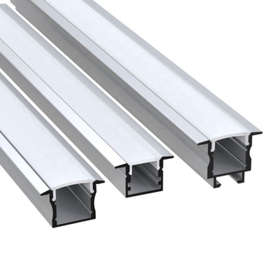 Profili messi ultra luminosi del LED, alloggio di alluminio espulso d'argento del LED