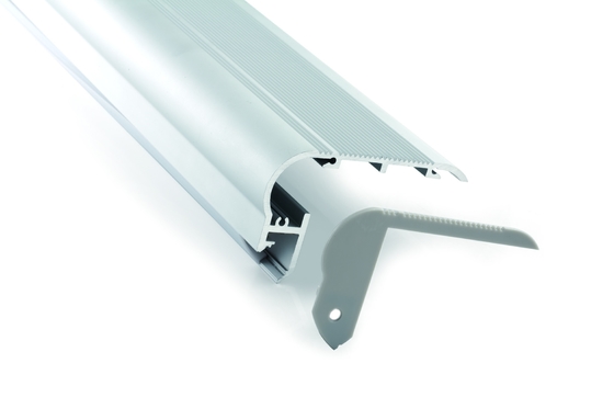 Estrusione di alluminio d'argento anodizzata per la larghezza delle lampade fluorescenti 80mm del LED